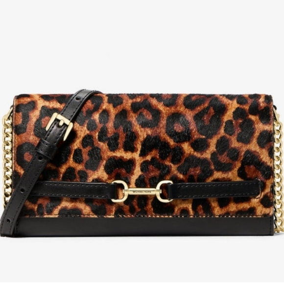 NWT Michael Kors Carson Large Leopard Print Calf Hair Crossbody Bag - Picture 2 of 11